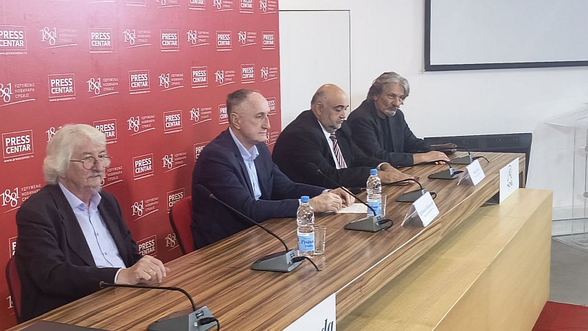 БЕОГРАД, 8. ОКТОБРА /СРНА/ - Скупштина кровних организација српског народа из земаља региона - конференцији за новинаре у Београду.