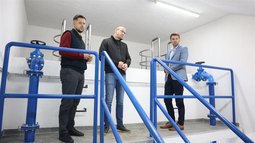БРЧКО, 9. ОКTОБРА /СРНА/ - Три пројекта унапређења водоснабдијевања у мјесној заједници Шаторовићи код Брчког завршена су, а за радове је из буџета дистрика издвојено 716.222 КМ.