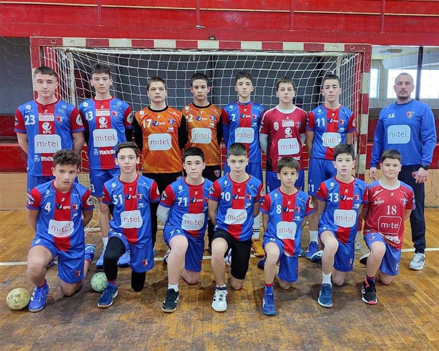 ПРЊАВОР, 15. ФЕБРУАРА /СРНА/ - Млади рукометаши "Слоге" из Прњавора и бањалучког "Борац" побједници су 12. Међународног рукометног турнира у Прњавору који је окупио 30 екипа из Србије, Хрватске, Словеније, Аустрије, Сјеверне Македоније, Републике Српске и Федерације БиХ.