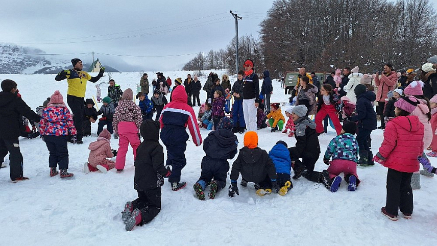 ГАЦКО, 19. ФЕБРУАРА /СРНА/ - Манифестација "Сви на снијег – Чемерно те зове" биће одржана у недјељу, 22. фебруара, најављено је из општине Гацко.