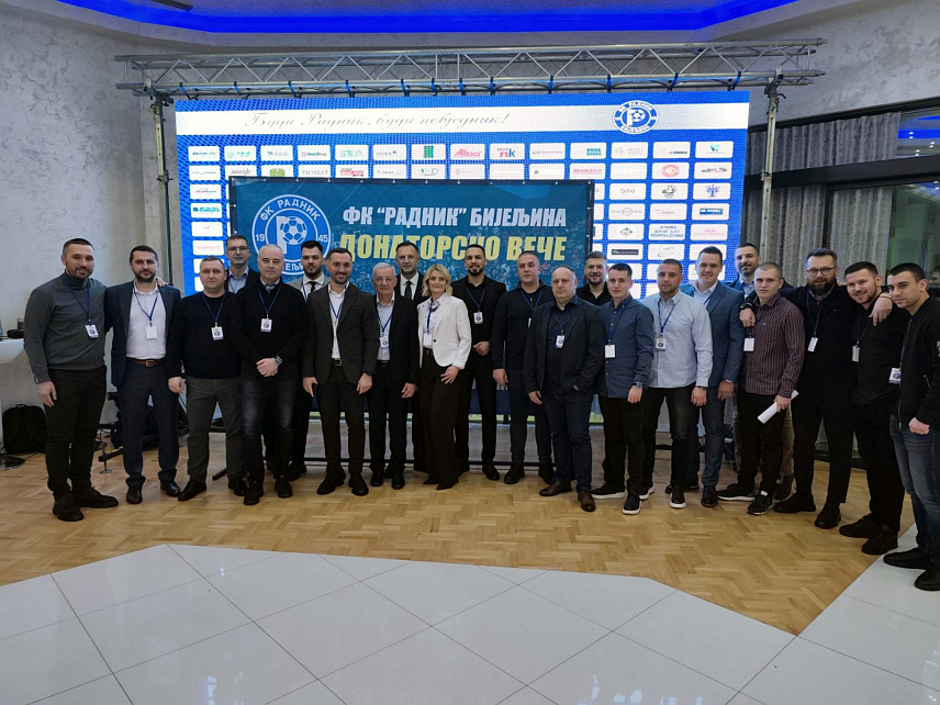 БИЈЕЉИНА, 19. ФЕБРУАРА /СРНА/ - У Бијељини је вечерас одржано донаторско вече за Фудбалски клуб "Радник".