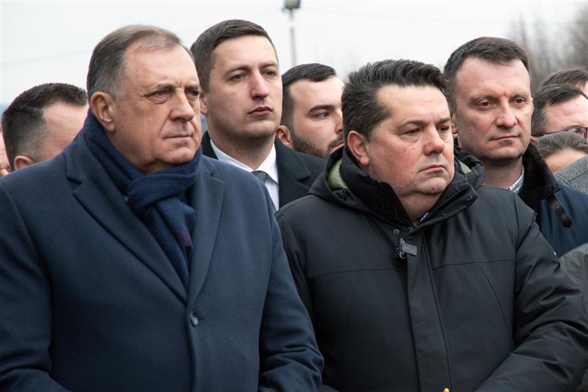 БАЊАЛУКА, 1. ФЕБРУАРА /СРНА/ - Вршилац дужности предсједника Градског одбора СНСД-а Бањалука Горан Маричић рекао је да се сјећање на страдање српских цивила у усташком покољу у Дракулићу, Мотикама, Шарговцу и Раковцу прије 84 године мора чувати и преносити будућим генерацијама како се такви злочини никада не би заборавили нити поновили.