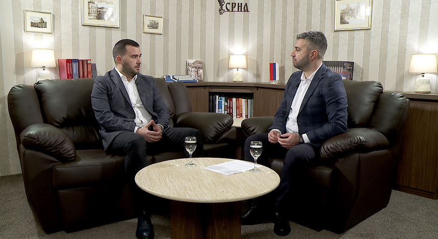 БАЊАЛУКА, 6. ФЕБРУАРА /СРНА/ - Подкаст, чији је гост одборник СНСД-а у Скупштини града Бањалука Богољуб Зељковић, биће доступан корисницима нашег сервиса, на друштвеним мрежама и "Јутјуб" каналу сутра од 10.00 часова.