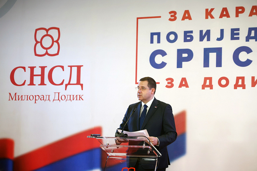 БАЊАЛУКА, 8. ФЕБРУАРА /СРНА/ - Портпарол СНСД-а Радован Ковачевић на конференцији за новинаре у Изборном штабу ове странке у Бањалуци. / фото: Боприслав Здриња/