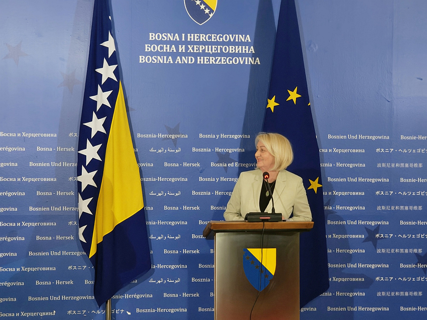 САРАЈЕВО, 12. МАРТА /СРНА/ - Предсједавајућа Савјета министара Борјана Кришто на конференцији за новинаре у Сарајеву.