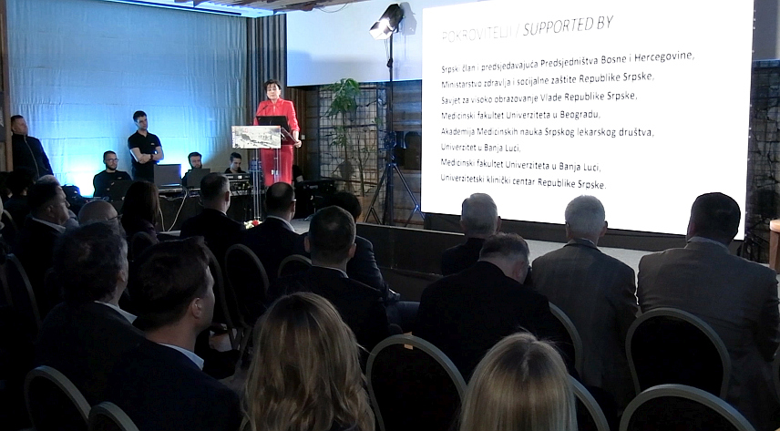 ЈАХОРИНА, 12. МАРТА /СРНА/ - На Јахорини је вечерас отворен конгрес кардиолога који је окупио велики број стручњака из ове области медицине из Републике Српске и Србије, као и предавача из цијелог свијета који ће представити најновија научна и достигнућа из клиничке праксе у кардиологији.