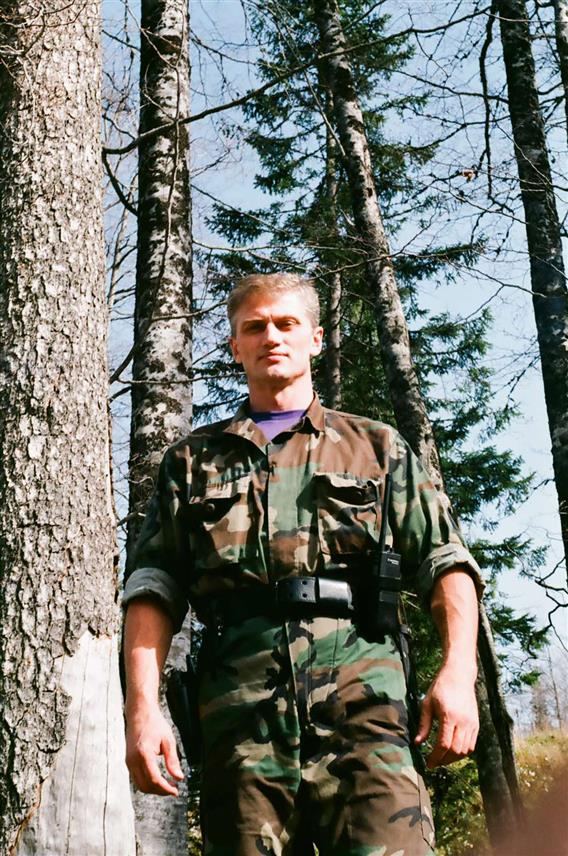 ИСТОЧНО САРАЈЕВО, 14. МАРТА /СРНА/ - У години када се обиљежавају три деценије од егзодуса Срба из Сарајева, историчар Свјетлана Самарџија у разговору за Срну подсјећа на Рајка Кушића, команданта легендарних "Лавова" и свјетског аса у џудоу чије је биће испуњавао осјећај за правду и дужност према праговима предака, иако је имао цијели свијет под ногама.