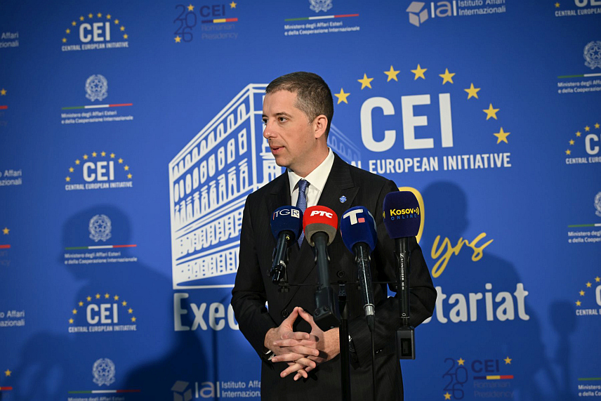 ТРСТ, 17. МАРТА /СРНА/ - Mинистар спољних послова Србије Марко Ђурић у обраћању присутнима na обиљежавању 30 година Централноевропске иницијативе /ЦЕИ/ у Трсту.