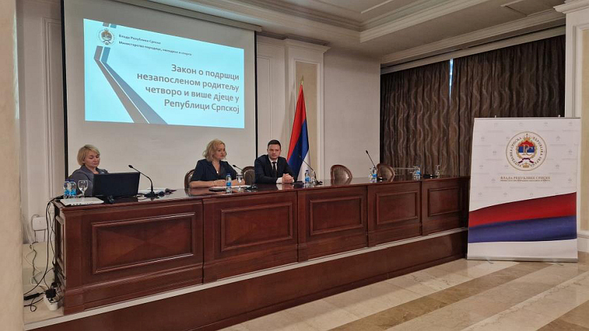 БАЊАЛУКА, 18. МАРТА /СРНА/ - Министарство породице, омладине и спорта Републике Српске организовало је данас радионицу за представнике локалних заједница и центара за социјални рад бањалучке регије како би их детаљно упознало са измјенама и допунама Закона о подршци незапосленом родитељу четворо и више дјеце.