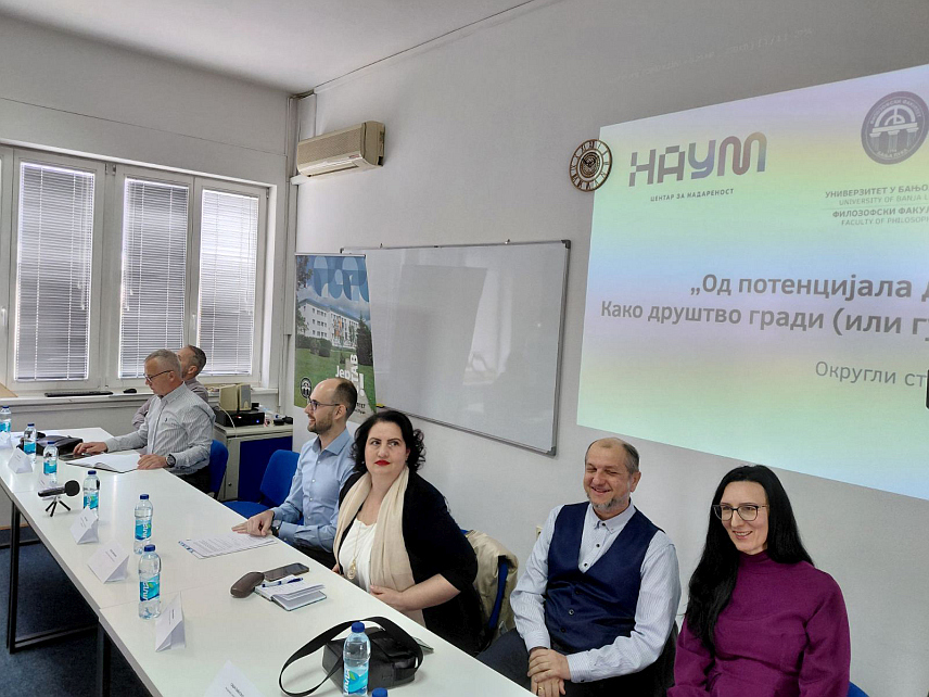 БАЊАЛУКА, 19. МАРТ /СРНА/ - Округли сто у Бањалуци под називом "Од потенцијала до система: Како друштво гради /или губи/ своје таленте".