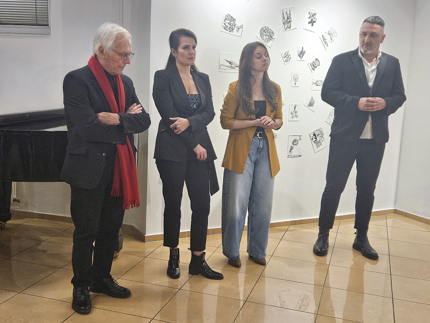 ПРИЈЕДОР, 20. МАРТА /СРНА/ - У Галерији "Сретен Стојановић" у Приједору вечерас је отворена изложба цртежа српског, европског и свјетског графичара и сликара Бранка Миљуша.