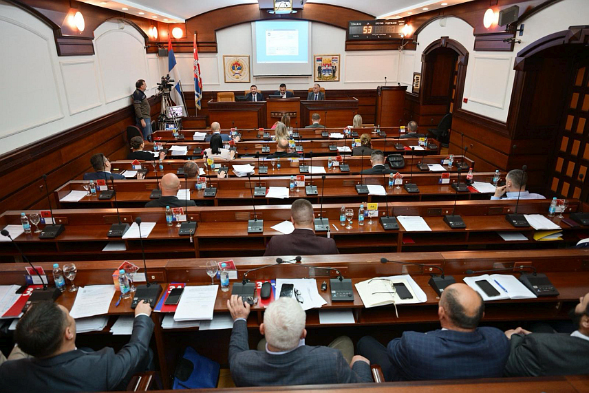 БАЊАЛУКА, 25. МАРТА /СРНА/ - У Бањалуци се одржава редовна сједница Скупштине града.	
