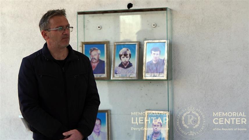 БАЊАЛУКА, 26. МАРТА /СРНА/ - Меморијални центар Републике Српске објавио је данас, поводом 34 године од масакра над српским цивилима у Сијековцу, свједочење Саше Милошевића, који је изгубио оца и два брата.
