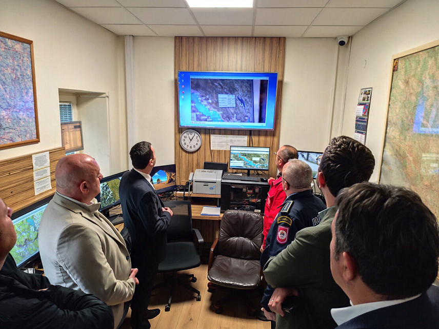 TРЕБИЊЕ, 2. МАРTА /СРНА/ - Град Требиње увео је аутоматизовани систем за рано откривање пожара, који ће омогућити ефикаснију интервенцију ватрогасних јединица и смањити ризик од материјалне штете и људских жртава.