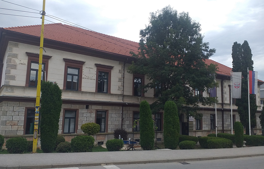 ​ВЛАСЕНИЦА, 21. АПРИЛА /СРНА/ – У Власеници ће данас бити обиљежене 34 године од ослобођења општине у Одбрамбено-отаџбинском рату, а присуство овом догађају најавио је и министар рада и борачко-инвалидске заштите Радан Остојић.