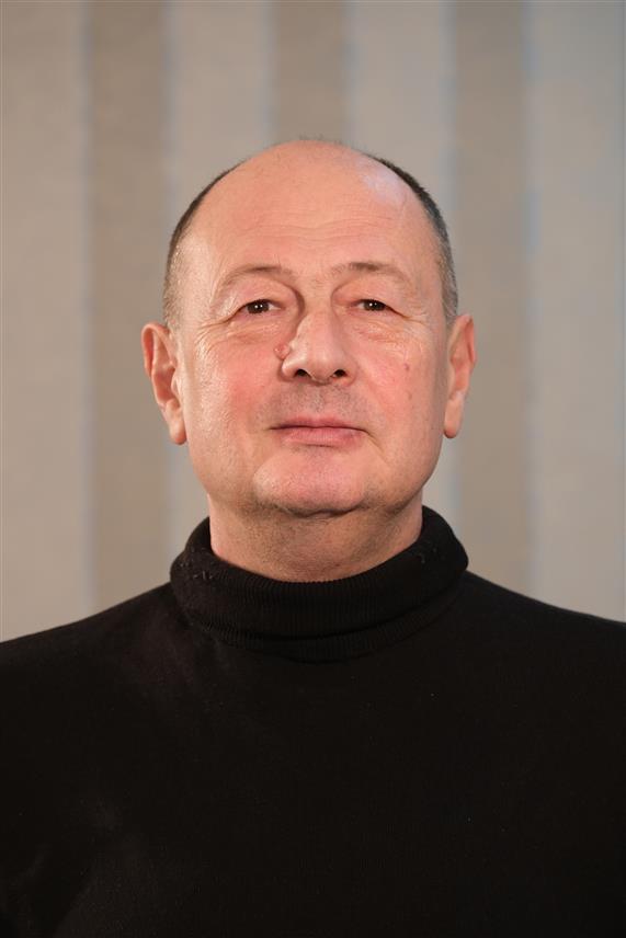 БАЊАЛУКА, 25. АПРИЛА /СРНА/ - Дугогодишњи новинар Новинске агенције Републике Српске /СРНА/ Ненад Берета преминуо је данас у Бањалуци у 64. години.