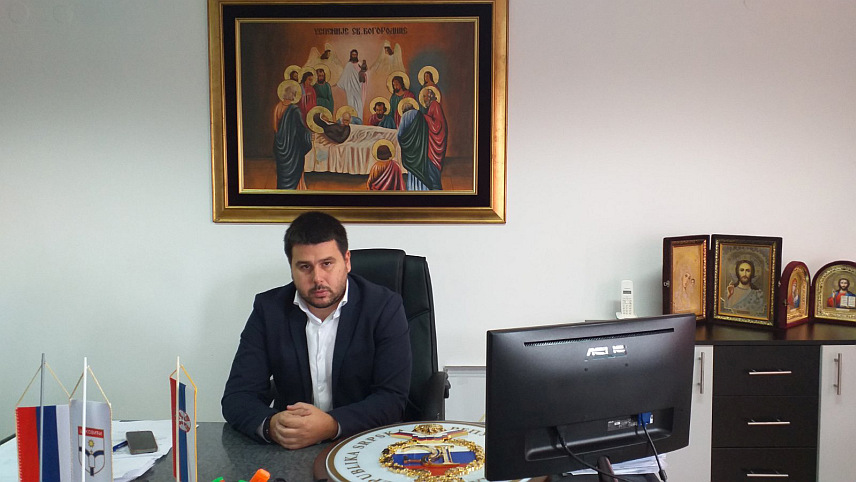 ШЕКОВИЋИ, 2. АПРИЛА /СРНА/ - Скупштина општине Шековићи усвојила је Правилник о додјели субвенција за подршку повратку породица на подручје ове локалне заједнице, којим је предвиђена мјесечна накнада од 1.500 КМ у трајању од двије године за све који одлуче да се врате у свој родни крај, што је укупно 36.000 КМ по породици.Начелник општине Миладин Лазић.	

