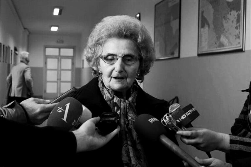 БАЊАЛУКА, 20. МАЈА /СРНА/ - Бивши затвореник усташког логора Јасеновац и дугогодишњи предсједник бањалучког Удружења логораша Другог свјетског рата Добрила Кукољ преминула је данас у Бањалуци у 94. години, речено је Срни у овом удружењу.