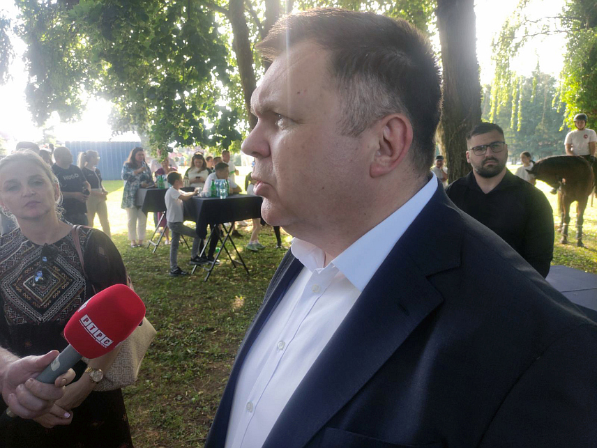 БАЊАЛУКА, 16. ЈУНА /СРНА/ - Министар унутрашњих послова Републике Српске Жељко Будимир оцијенио је да ће нова зграда за потребе Полицијске управе Источно Сарајево на Палама бити најбољи и најопремљенији такав објекат, те да ће омогућити полицији ефикасније обављање свакодневних задатака и подићи ниво безбједности.