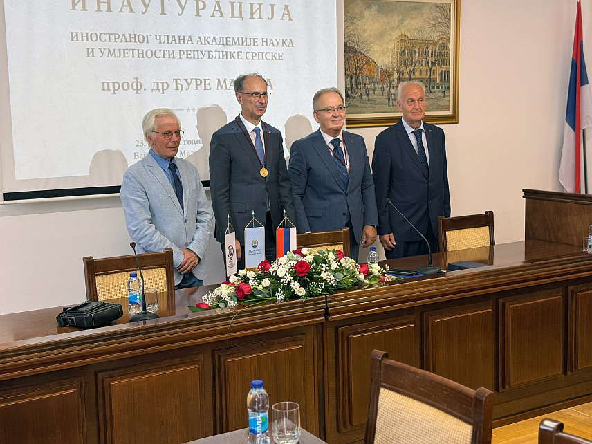 БАЊАЛУКА, 23. ЈУНА /СРНА/ - Премијер Србије Ђуро Мацут данас је у Бањалуци инаугурисан у иностраног члана Академије наука и умјетности Републике Српске /АНУРС/.