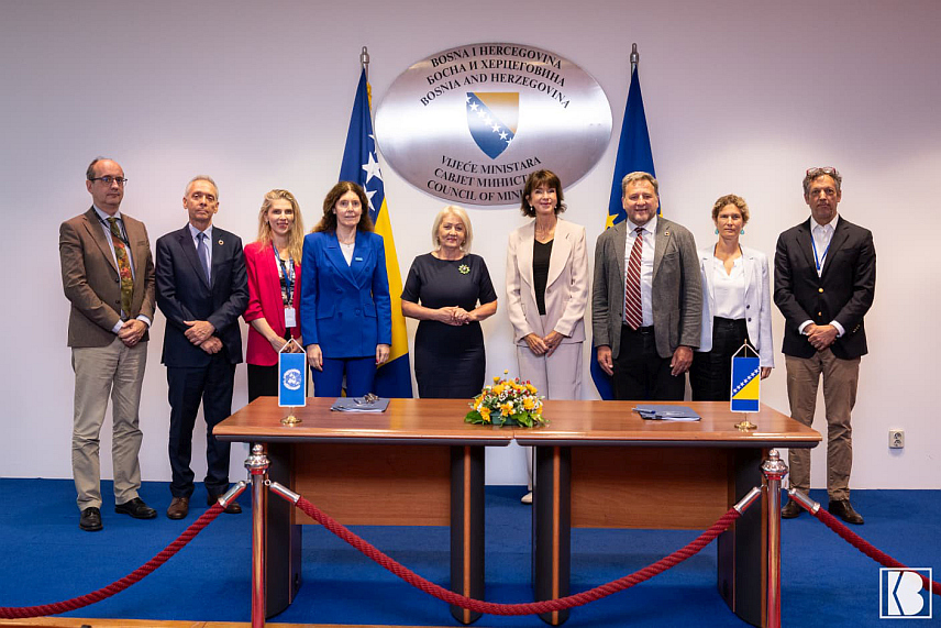САРАЈЕВО, 2. ЈУЛА /СРНА/ - Предсједавајућа Савјета министара Борјана Кришто и резидентни координатор УН у БиХ Арнхилд Спенс потписале су данас Оквир сарадње за одрживи развој између БиХ и УН за период од 2026. до 2030. године, чиме је потврђено стратешко партнерство усмјерено на остваривање циљева одрживог развоја и спровођење "Агенде 2030" у БиХ.