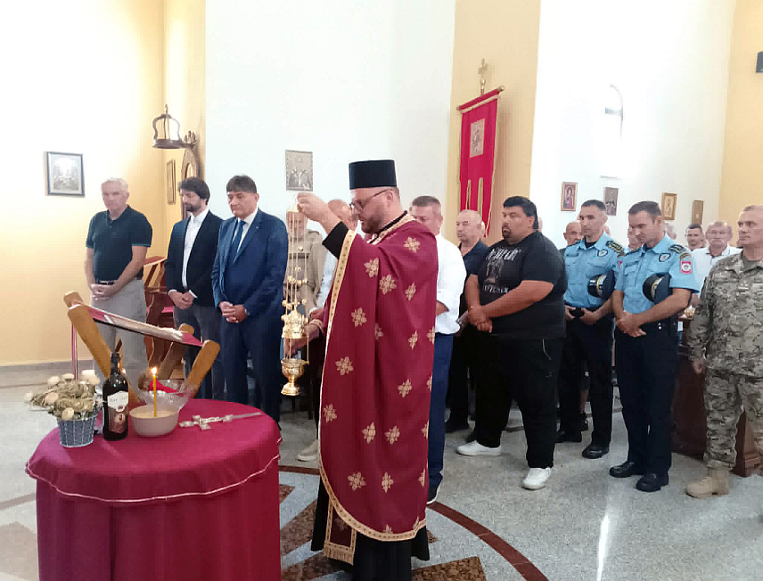 НОВИ ГРАД, 4. ЈУЛА /СРНА/ - У Блатни код Новог Града данас је обиљежен Дан Новоградске пјешадијске бригаде у чијим редовима се борило 8.236 бораца, од којих је 248 погинуло, а више од 1.000 рањено.