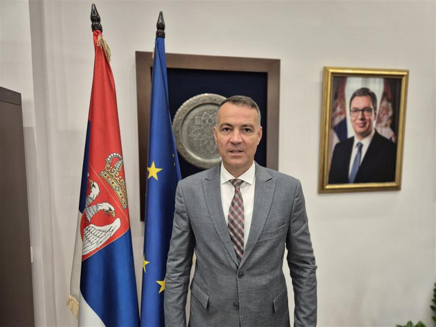 БЕОГРАД, 21. СЕПТЕМБРА /СРНА/ - "Дани Српске у Србији" није само манифестација културе већ сусрет људи, градова и пријатељстава које не познаје границе, изјавио је Иван Манојловић, градоначелник Крушевца, једног од 14 градова домаћина овогодишње манифестације.