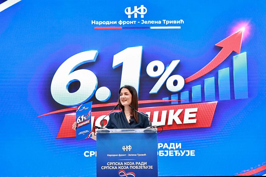 БАЊАЛУКА, 27. СЕПТЕМБРА /СРНА/ - Носилац листе Народног фронта за Народну скупштину Републике Српске у Изборној јединици 3 Јелена Тривић рекла је данас на предизборном скупу у Бањалуци да је ова странка у кампањи говорила о мјерама које ће препородити Републику Српску, у економском и сваком другом смислу.	

