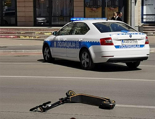 У УДЕСУ ПОВРИЈЕЂЕНА ДВА ЛИЦА НА ТРОТИНЕТУ