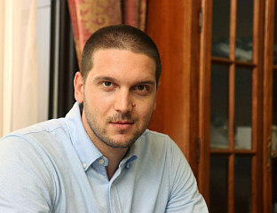 АУЛИЋ: ПРИЈЕ ИЛИ КАСНИЈЕ, БОЖОВИЋ ЋЕ ЗАВРШИТИ НА ПОЛИТИЧКОЈ ДЕПОНИЈИ