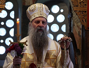 ПАТРИЈАРХ ПОРФИРИЈЕ СТИПЕНДИСТИМА: ВАША ЦРКВА ЈЕ УВЕК СА ВАМА