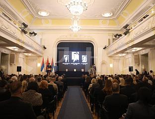 ЂОКИЋ: СРЂАН ТОДОРОВИЋ - ОЛИЧЕЊЕ ЧЕСТИТОСТИ