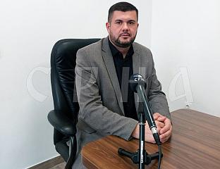 ШЕШЛИЈА: НАЧЕЛНИК БОЖОВИЋ ИЗБЈЕГАО РАЗГОВОР О ВАЖНИМ ПРОЈЕКТИМА
