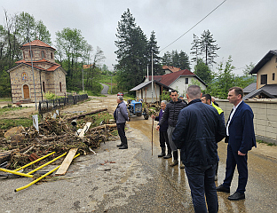 ПОПЛАВЉЕНА ЧЕТИРИ СТАМБЕНА И 14 ПОМОЋНИХ ОБЈЕКТА