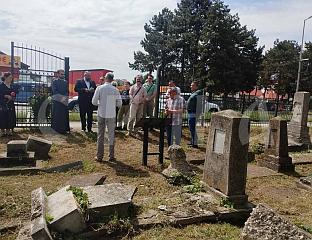 ПОМЕН ЗА 223 БИЈЕЉИНСКА ЈЕВРЕЈА ПОСТРАДАЛА У ХОЛОКАУСТУ