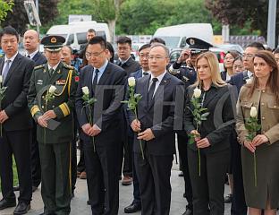 ОБИЉЕЖЕНО 26 ГОДИНА ОД НАТО БОМБАРДОВАЊА КИНЕСКЕ АМБАСАДЕ У БЕОГРАДУ