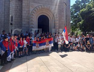ОКО 200 ХОДОЧАСНИКА У ЛИTИЈИ ОД TРЕБИЊА ДО МРКОЊИЋА