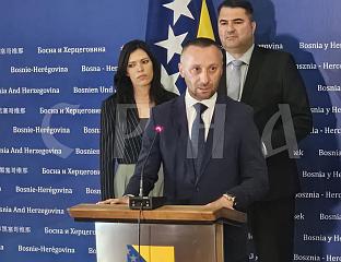 ЖУСТРА РАСПРАВА КОЈИЋА СА БАБАЉЕМ - ПРЕЈУДИЦИРАЊЕ КОРУПЦИЈЕ ЈЕ КРИВИЧНО ДЈЕЛО