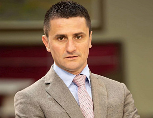 ЗОГОВИЋ ОСУДИО НАПАД НА СРПСКОГ МАТУРАНТА, НИЈЕДНА ОКУПАЦИЈА НИЈЕ ТРАЈАЛА ДОВИЈЕКА