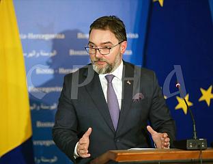 KONAKOVIĆ – THE BIGGEST HYPOCRITE AMONG BOSNIAK POLITICIANS IN A VERY TOUGH COMPETITION