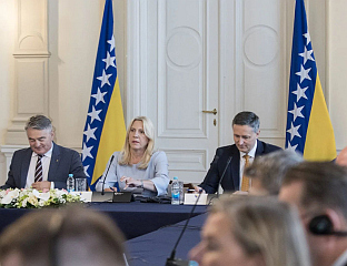 ЦВИЈАНОВИЋ: ЈЕДИНИ ПУТ КА РЈЕШЕЊУ КРИЗЕ - ДИЈАЛОГ ДЕМОКРАТСКИ ИЗАБРАНИХ ПРЕДСТАВНИКА НАРОДА