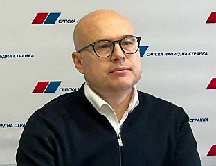 ВУЧЕВИЋ ЗАХВАЛИО ДОДИКУ ЗА ЧЕСТИТКУ ИЗБОРНЕ ПОБЈЕДЕ СНС-а У ЗАЈЕЧАРУ И КОСЈЕРИЋУ