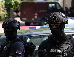 УХАПШЕНА ЧЕТВОРИЦА ЗБОГ ОБРАЧУНА НАВИЈАЧА У КОЈЕМ СУ РАЊЕНЕ ТРИ ОСОБЕ