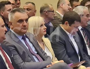 ВЕТЕРИНАРСКА СТРУКА УСПЈЕШНО ОДГОВАРА СВИМ ИЗАЗОВИМА