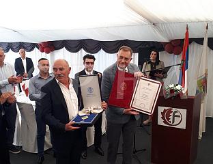 ДОДИК УРУЧИО ОРДЕН ЊЕГОША ПРВОГ РЕДА ФИРМИ "ФОРЕСТА"