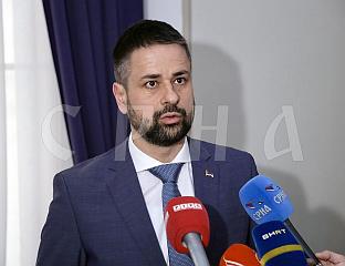 ПРОЦЕДУРА УСВАЈАЊА БУЏЕТА БЛОКИРАНА ЗБОГ БЕЋИРОВИЋА И КОМШИЋА