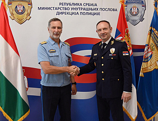 ИЗУЗЕТНА САРАДЊА СРПСКЕ И МАЂАРСКЕ ПОЛИЦИЈЕ