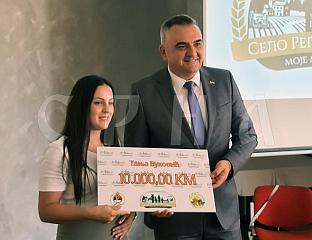 ПО 10.000 КМ ЗА 13 КАНДИДАТА ПО ЈАВНОМ ПОЗИВУ "МОЈ БИЗНИС НА СЕЛУ"