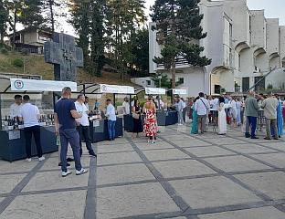 ОДРЖАН ТРЕЋИ ФЕСТИВАЛ ВИНА