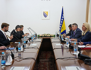 СА ХАНРАХАНОМ О БИЛАТЕРАЛНОЈ ЕКОНОМСКОЈ САРАДЊИ